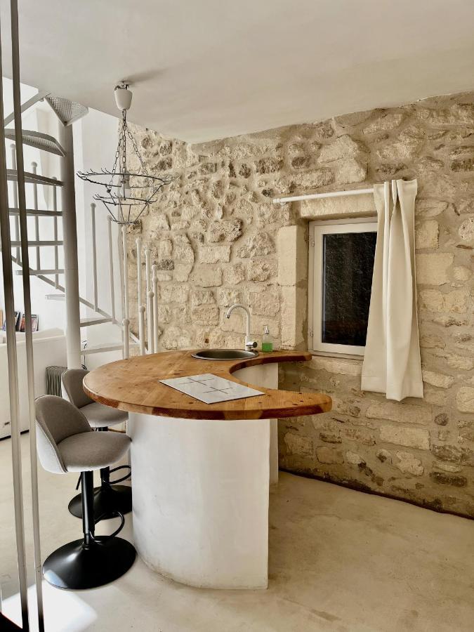La Maison Plume, Appart Boutique Saint-Rémy-de-Provence Buitenkant foto